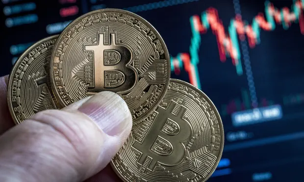 The price of bitcoin has surpassed $68,000 (£50,000), setting a new high, and analysts believe that the world's most well-known cryptocurrency will surge much higher in the coming weeks.